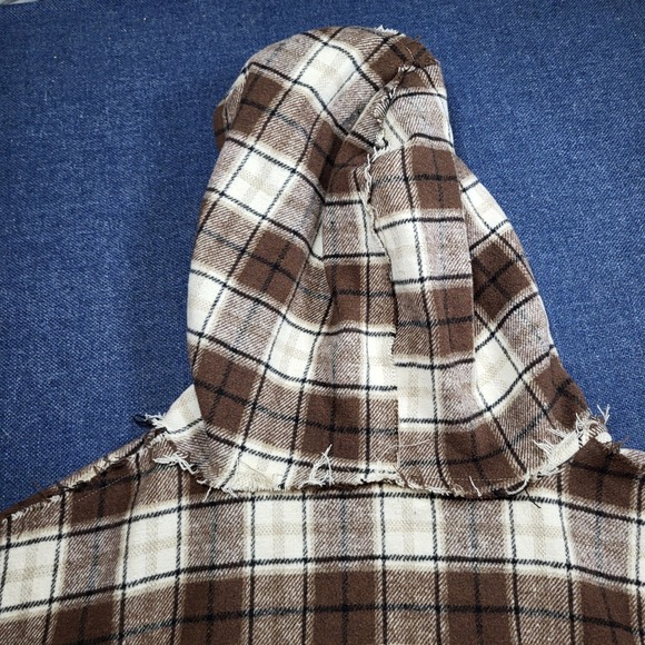 POL Chocolate Plaid Flannel Cropped Zip Up Hoodie Distressed Patched Size L - Picture 10 of 10